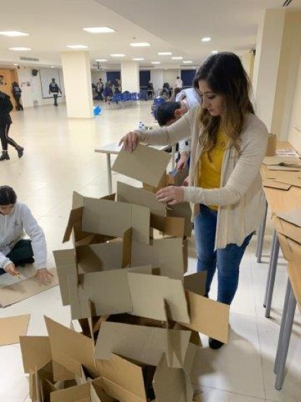/Ar/News/PublishingImages/جامعة%20البترا%20تعقد%20ورشة%20تصميم%20الهياكل%20الإنشائية%20لطلبة%20المنتسوري%207.jpg