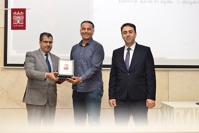 تكريم وسيم عودة (الباحث المتميز) في قسم الرياضيات في جامعة البترا للعام 2023