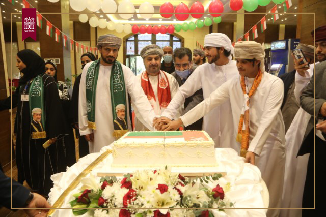 /Ar/News/PublishingImages/جامعة البترا تحتفي بالعيد الوطني 51 لسلطنة عمان 1.jpg